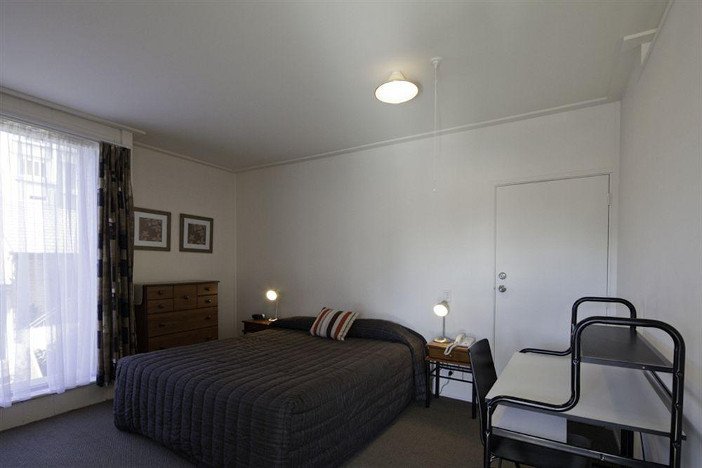 Lake Point Motel Hamilton Extérieur photo