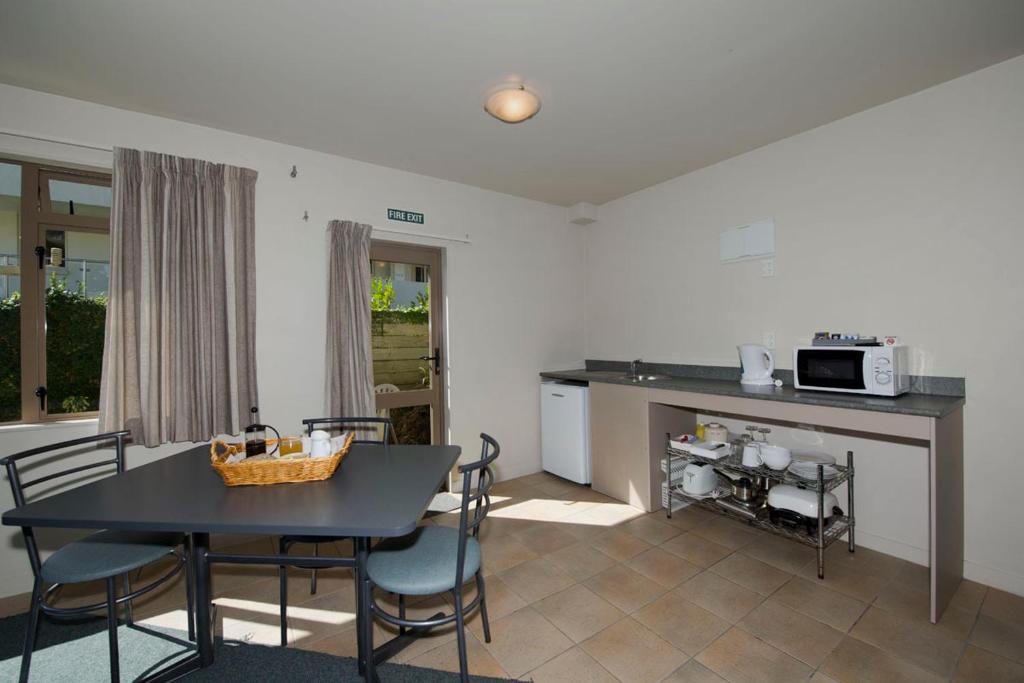 Lake Point Motel Hamilton Extérieur photo