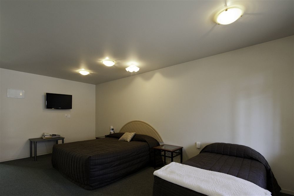 Lake Point Motel Hamilton Extérieur photo