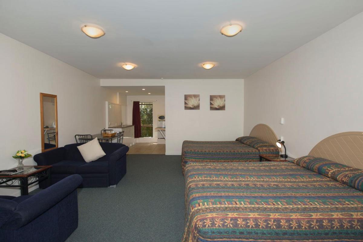 Lake Point Motel Hamilton Extérieur photo