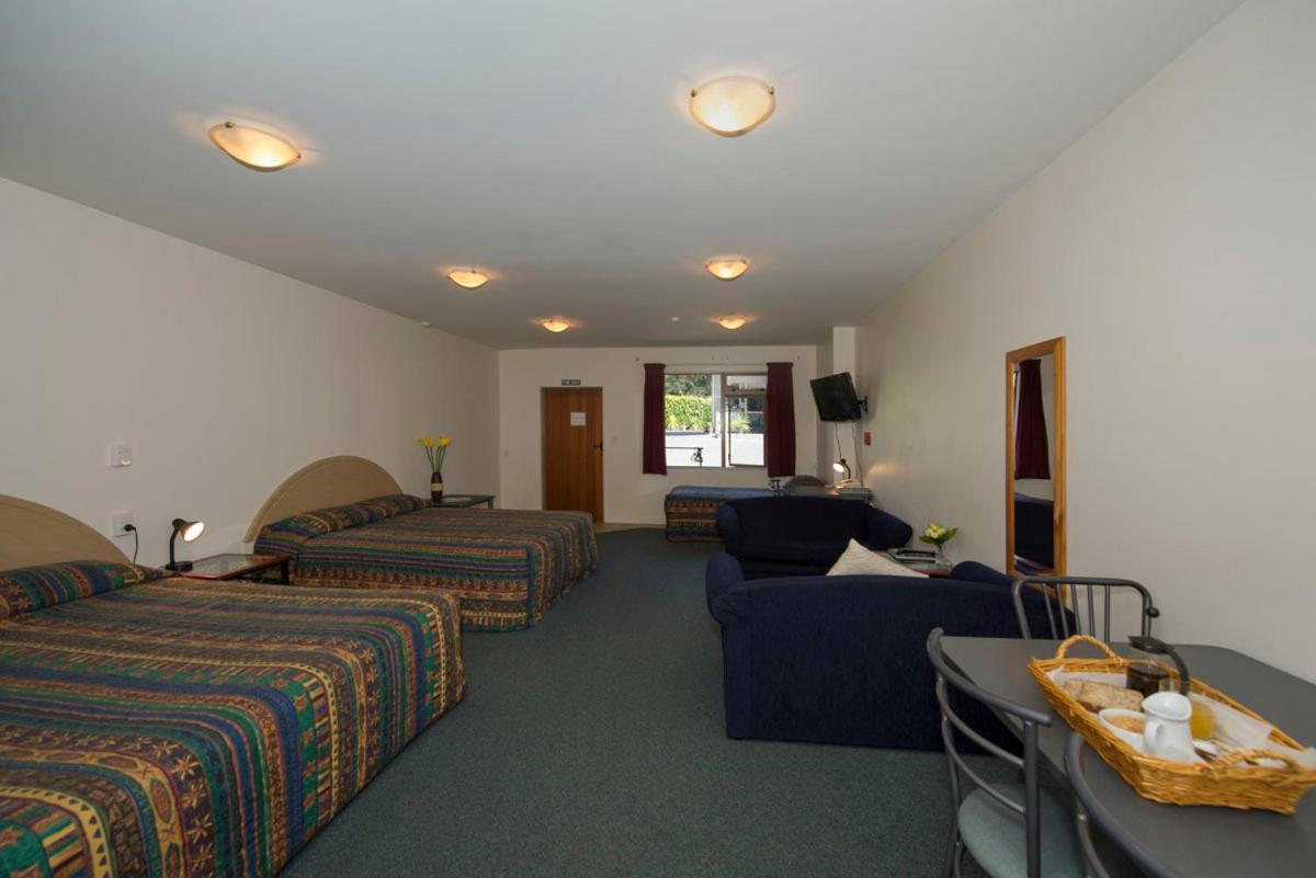Lake Point Motel Hamilton Extérieur photo